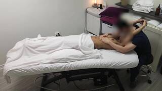 Secrettherapy IndianCollege Girl Got Unexpected First Sensual Massage Video