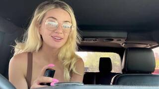 Autumren Nude Pussy Vibrating in Car Till Orgasm Onlyfans Video