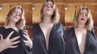 Carmen-Rae Squeezing Horny Boobs for You Porn Video