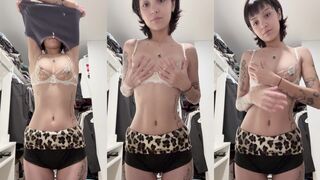 Madiiiissonnn Petite Slut Nude Nipple Show Onlyfans Video