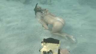 Beachbaby69 Naked in the Underwater Leaked Onlyfans Video