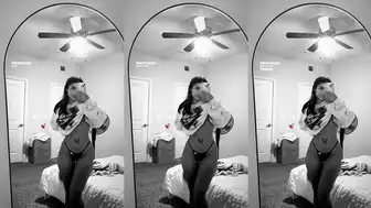 "Latina in lingerie teasing with her phone in the bedroom"
