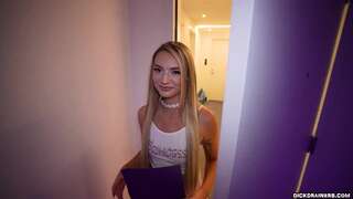 Daisy Lavoy Pretty Blonde Sorority Girl Gotta Do Anything