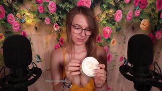 Soph Stardust ASMR Patreon Scratching Video