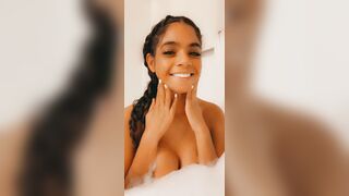 Princess Helayna Nude Bathtub Teasing Video Leaked