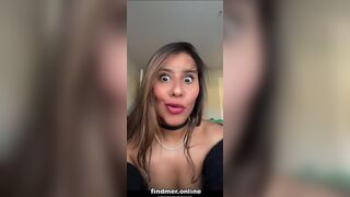 Latina Young Influencer Big Titties Leaked