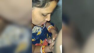 The cock was not even able to enter the thick wet pussy of the aunt!
 Indian Video Tape