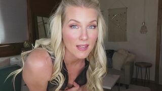 Hot  Kat Wonders Youtuber Weekly 85 Lingerie Video Tape Leaked HD