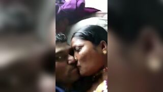 Nephew kisses with rustic aunty
 Indian Video Tape