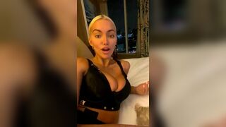 Lindsey Pelas Fishnet Try On Livestream Leak