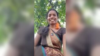 Rustic Bhabhi showing juicy pussy and ass in live video
 Indian Video Tape