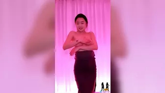 Korean BJ KBJ - Dance Cover in Amazing Dress