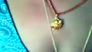 Tamil wife banged on the bed and titties pressed
 Indian Video Tape