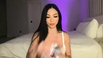 Wonderful fake tits LexiVixi Live Stream