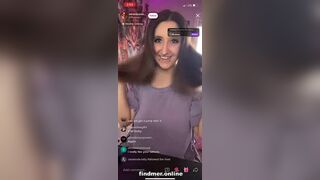 Naked Young Shows Titties On Tiktok Live Leaked