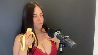 Gorgeous ASMR Wan Banana Blowjob Video Tape Leaked – Famous Internet Girls