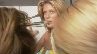 Rachel Hunter Naked (4 Pics + Video Tape)