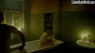 Olga Cirsen in Ambivalentnost (2018) Sextape Scene