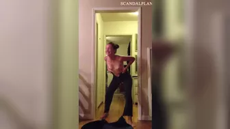Alexa Nikolas Naked LEAKED Pics & Sex iCloud Video Tape