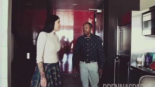 Brenna Sparks Teases Nerdy BBC Computer Repairman In Hardcore Fuck Video