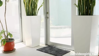 19 year old with a banging body will to do anything