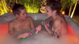 Livinia Roberts Big Boobs Sex Scandal Video Unleashed Teasing you Hard