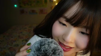 ASMR Close Up Kisses & Scalp Massage Before Bed, Let's Wind Down Together!