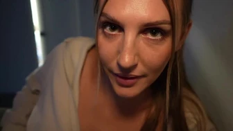 Tatum Christine Big Sis Pops Your Cherry in Creamy Finish Video