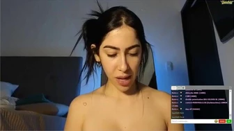 Gummies15 se burla con un paseo en consolador en un video filtrado de un fan