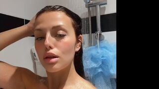 Emily Black Onlyfans Amazing Show off Video