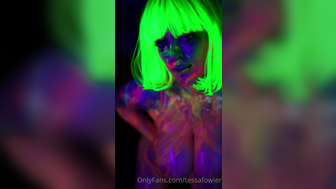 Tessa Fowler im the type of filth that comes alive under blacklight Leaked PPV Onlyfans