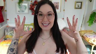 Meg Turney Fresh Try-on Teasing Herself Onlyfans Leaked Tape