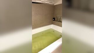 Lastarya Bath Masturbating Orgasm Sextape