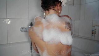 Gina Carla Exclusive Bath Time Tape Leak