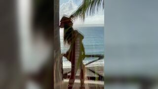 Demirose Secretly Captured Enjoying Outdoor View Naked Onlyfans Leaked Video