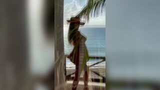 Demirose Secretly Captured Enjoying Outdoor View Naked Onlyfans Leaked Video