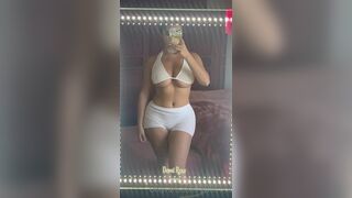 Demirose Gorgeous Wearing Her Tight Shorts Onlyfans Leaked Video