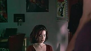 Birthday Cutie: Holly Marie Combs in A Reason to Believe (1995)
[Reddit Video]