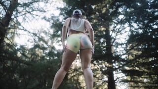 Marsnoir Closeup Squats Outdoor Onlyfans Leaked Video