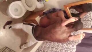 Turnupmonster Couple Fucking In The Bathroom Sextape