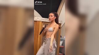 Madison Beer Sextape Hot Performance Singing Tiktok