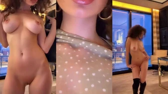 Demitra Kalogeras Shows Off Her Bouncing Tits In Leaked OnlyFans Clip