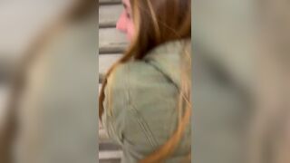 Sexy Girlfriend banged in a stairway