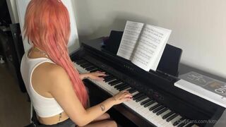 Kittylixo Bad Student Punishment Fucked On Piano Onlyfans Leaked Video