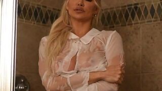 Lindsey Pelas Nude Wet Boobs Video Leaked