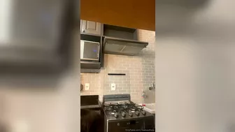 Melaoficial Cooking Naked Onlyfans Video 4K