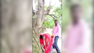 Video of village desi girl doing porn in the forest with Kalig
 Indian Video