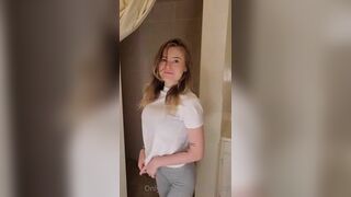 Gorgeous CHLOEWILDD NAKED SHOWER TAPE