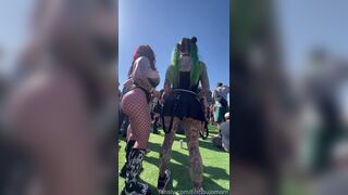 Bishoujomom Big Booty Twerk And Dance In A Public Festival Onlyfans Leaked Tape