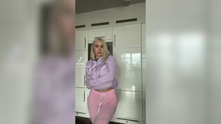 Wettmelons Hot Milf Tiktok Onlyfans Leaked Video